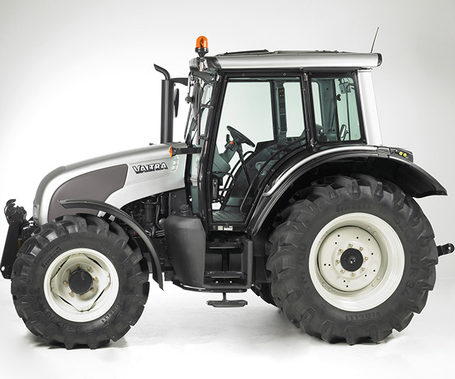 VALTRA N 93 HiTech